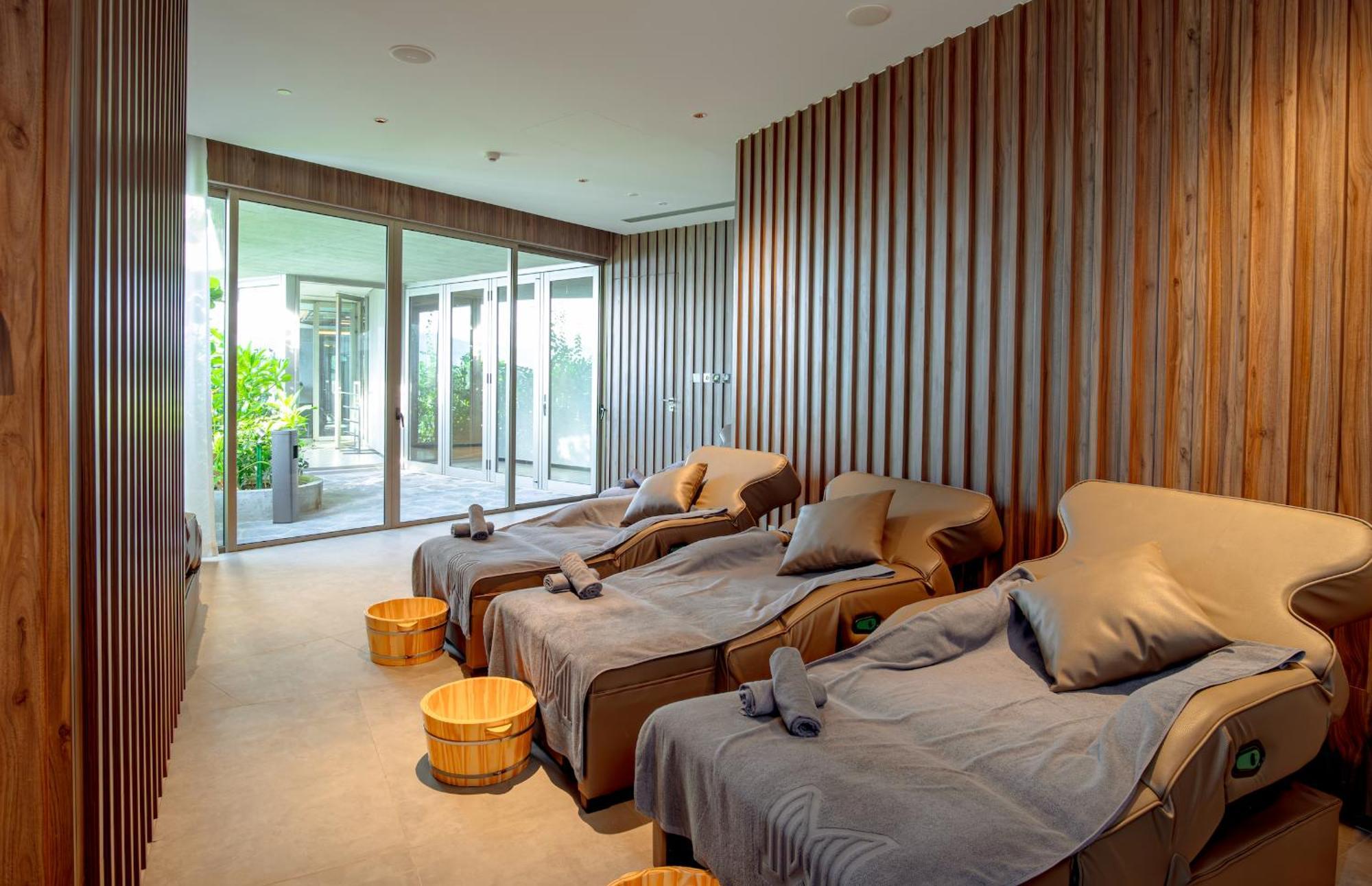 M Hotel Danang Eksteriør bilde The spa at The Landmark