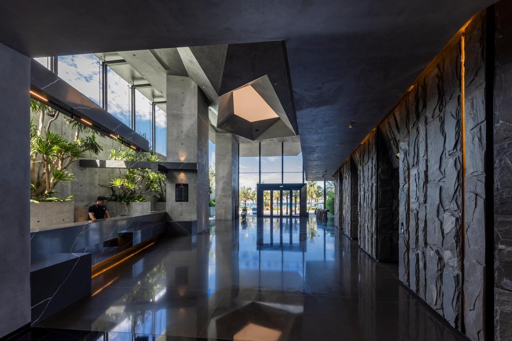 M Hotel Danang Eksteriør bilde Interior of the hotel