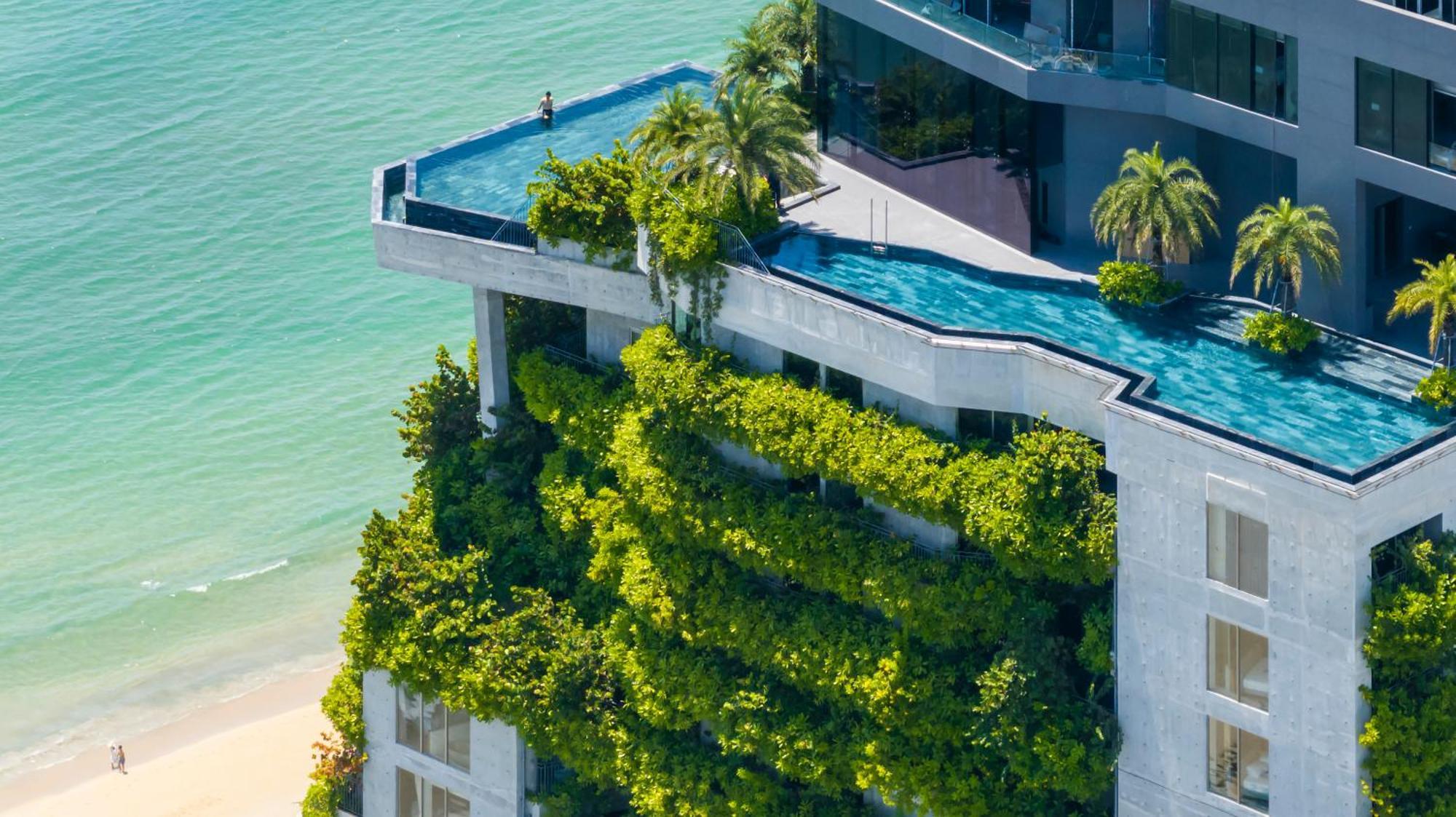 M Hotel Danang Eksteriør bilde The rooftop garden
