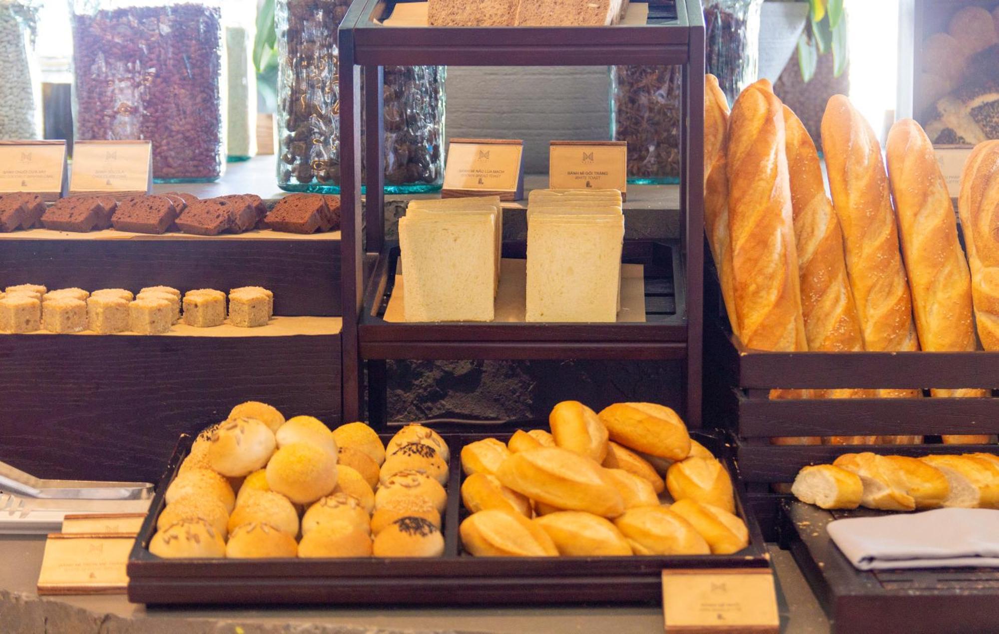 M Hotel Danang Eksteriør bilde Bread and cheese